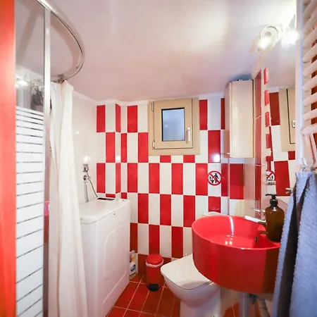 Traveler 85m2 Private Parking Next To Center Appartement *