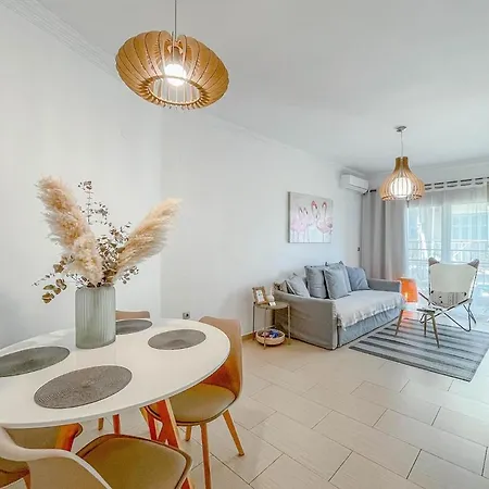 Traveler 85m2 Private Parking Next To Center Appartement