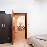 Traveler 85m2 Free Parking Next To Center * Thessaloniki